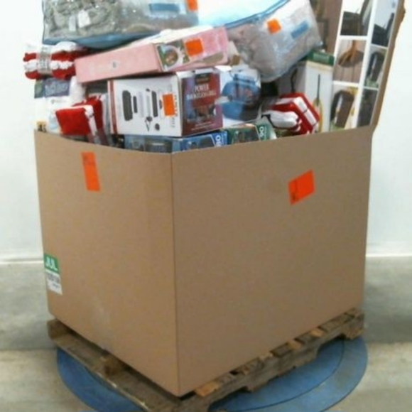 Amazon & Target Pallet Box - Picture 2 of 6